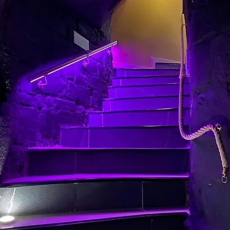 Private Cinema Free Parking شقة